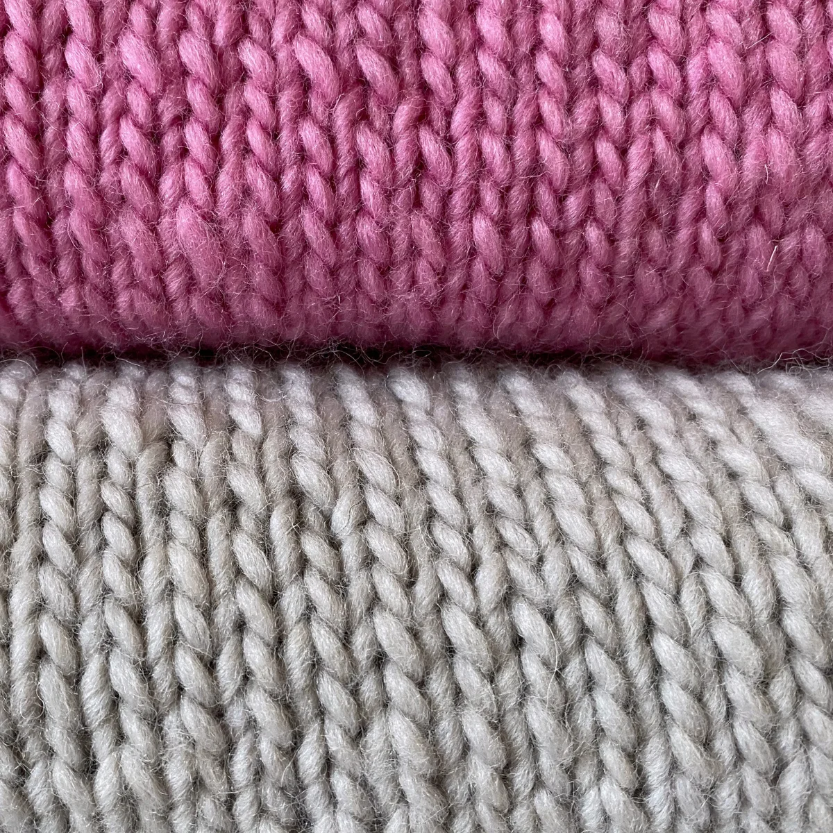 CHUNKY Gruby sweter wełniany z półgolfem