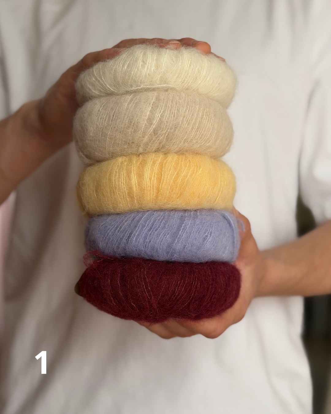 WINE Puszysty wełniany sweter w paski GAGA KNITWEAR włóczki