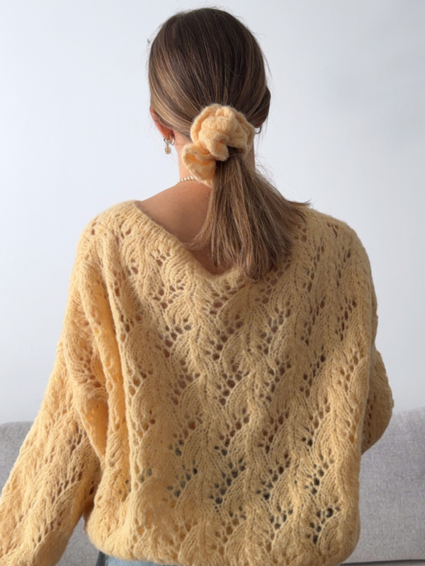 Scrunchie wełniana z jedwabiem BOBBY
